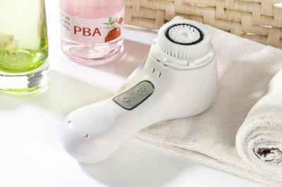 洗臉神器大比拼 潔面儀與起泡器，誰才是你的護膚“真命天子”？